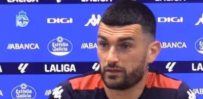 El Sporting le roba al Dépor uno de sus mejores defensas