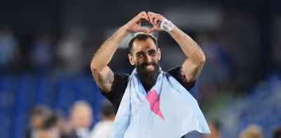 Borja Iglesias, enamorado: