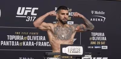 El combate estelar del UFC 317 entre Ilia Topuria y Charles Oliveira ya es oficial: así ha sido el pesaje de ambos luchadores