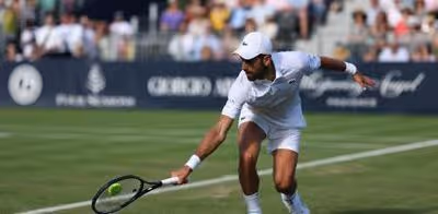 Tropezón de Djokovic en su camino hacia Wimbledon