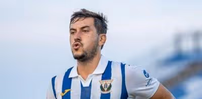 Javi Hernández se marcha cedido al Al-Arabi catarí