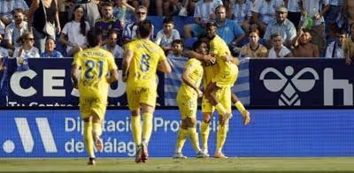 El Cádiz se instala en las alturas tras doblegar a un Málaga sin acierto