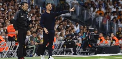 Xabi Alonso salva la papeleta pero poco más