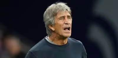 Pellegrini reserva a Amrabat para el Atlético