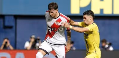 El Villarreal golea al Rayo y se coloca segundo
