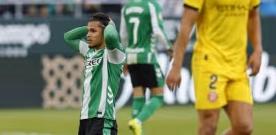 El Betis, en vilo con el Cucho
