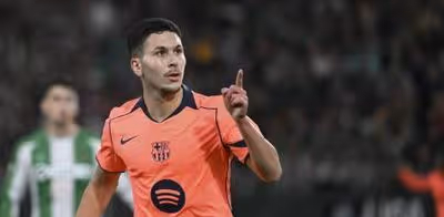 Roony se reivindica: gol y asistencia en su reaparición