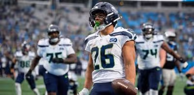 Seahawks y Jaguars logran triunfos vitales en su camino al título divisional