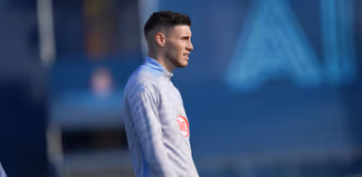 Manolo González, con todo para el derbi ante el Barça