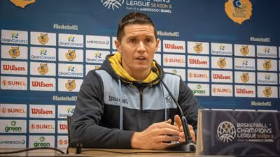 Lakovic pide no fiarse