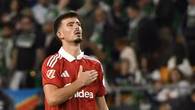 Kike Salas, una excelente noticia para Matías Almeyda