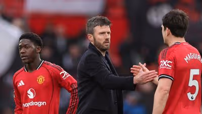 Maguire, cerca de renovar y contundente sobre Carrick:
