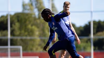 El Cholo pone fecha de regreso para los lesionados Sorloth, Lookman y Hancko