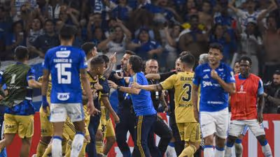 1-0: Final con escándalo en un calentísimo Cruzeiro-Boca