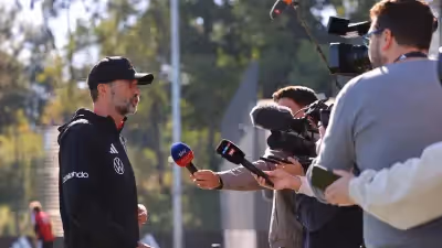 La puya de Klopp a Xavi Hernández en la víspera de su duelo