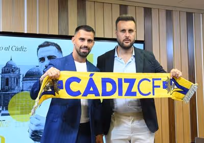 Suso: «Del Nido Carrasco me dijo que le gustaría que me quedase otro año porque iba a ser de transición y me necesitaba»