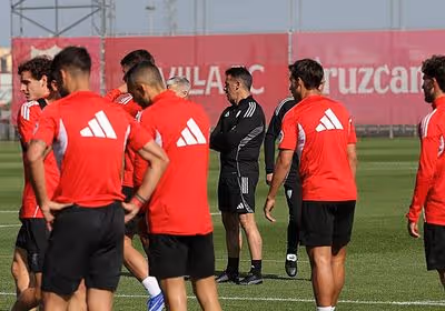 La receta de García Plaza: limpiar las mentes, la unión y recuperar el Sánchez-Pizjuán