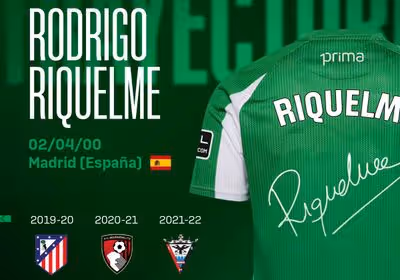 La peculiar estrategia de Betis y Atlético en las cifras del traspaso de Riquelme