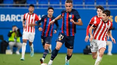 El pivote Àlex Carbonell y el lateral derecho Jon Merino suman ya nueve fichajes