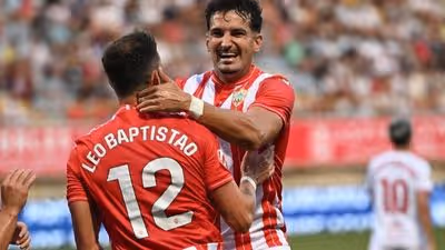 El médico Álex Muñoz vuelve tras un adiós sin gloria en la UD Las Palmas