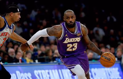 LeBron James, nombrado All Star suplente entre rumores sobre su retirada