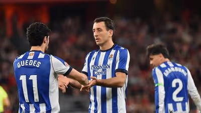 Oyarzabal quiere tachar al Oviedo de su lista