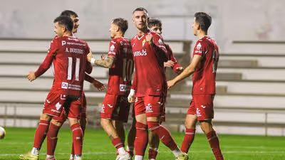 Flakus desatasca al Murcia