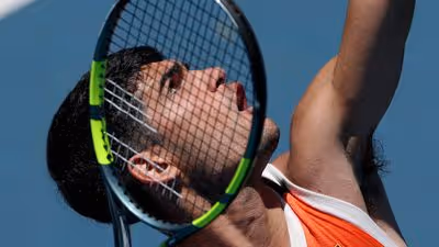 ¿A qué hora juega Alcaraz hoy contra Walton? TV, dónde y cómo ver su debut en el Open de Australia