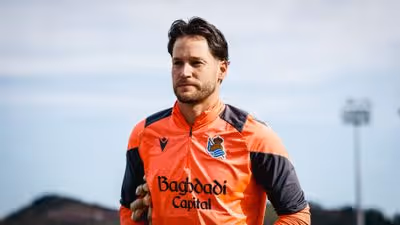 El futuro del Dibu Martínez reactiva la opción de Remiro en la Premier