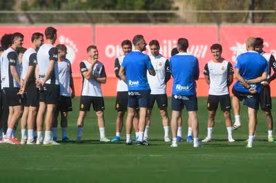 Demichelis, camino de superar el mejor arranque de Héctor Cúper
