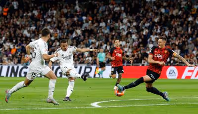 Raíllo se cae de la convocatoria para recibir al Real Madrid
