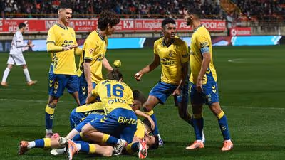 La pegada de Las Palmas arruina el estreno de De la Barreda