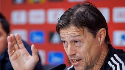 Almeyda: “El Barça juega para campeonar y nosotros, a otra cosa”
