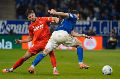 Iker Muñoz renueva hasta 2030