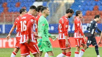 Aprobados y suspensos del Almería: debacle con responsabilidades