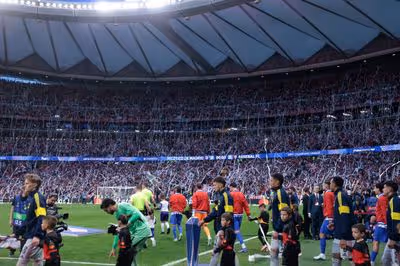 De la vergüenza de la Copa a la fiesta de los rollos de papel higiénico