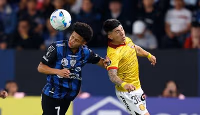 El Sevilla hace oficial el fichaje de Patrik Mercado