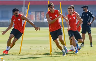 Almeyda sonríe: vuelven Kike Salas, Ramón Martínez, Juanlu Sánchez, Gabriel Suazo y Adnan Januzaj