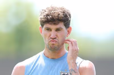John Stones 'verbally agrees' transfer as defender set for Man City reunion this week