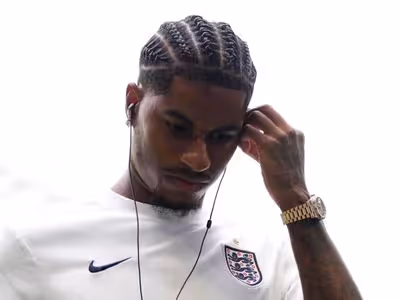 Marcus Rashford dream transfer dies as Man United target flies in for medical
