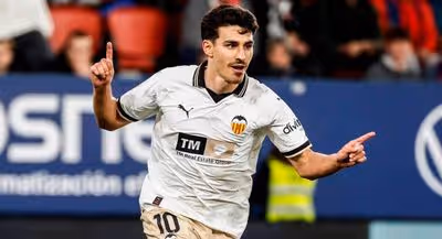André Almeida (ex-Vitória SC) prolonga contrato com o Valência