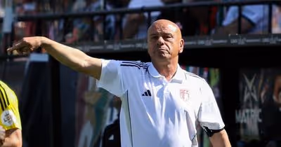 AVS oficializa saída do treinador José Mota
