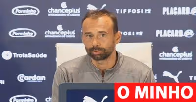 Treinador do Famalicão eleito o melhor do mês