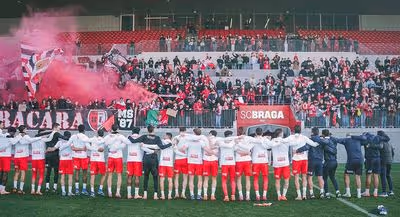 Hoje há Estrela-SC Braga e AVS-Moreirense