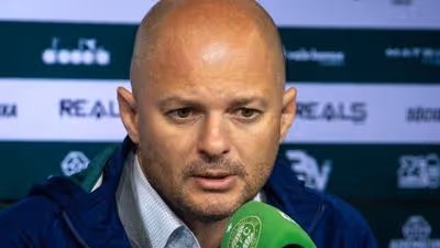 Coritiba faz sondagem por volante do Corinthians