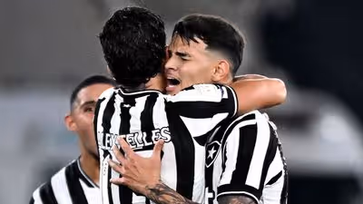 Athletico vê joia perdida de R$ 755 milhões estrear com golaço no Brasileirão