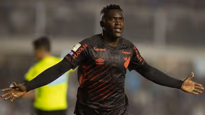 Athletico tem maior série invicta do Brasileirão e desafia jejum contra Botafogo