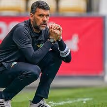 Cristiano Bacci já está em Portugal para assinar pelo Tondela e adjunto já deu o treino