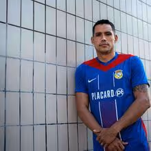 Sandro Lima pode ser opção para o jogo com o Tondela