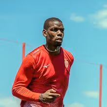Regresso de Pogba adiado: médio do Monaco lesiona-se no tornozelo